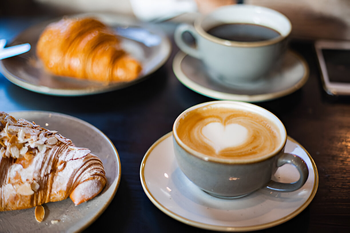 Como aprimorar o cardápio de café da manhã do seu restaurante - Blog do Mercantil Atacado