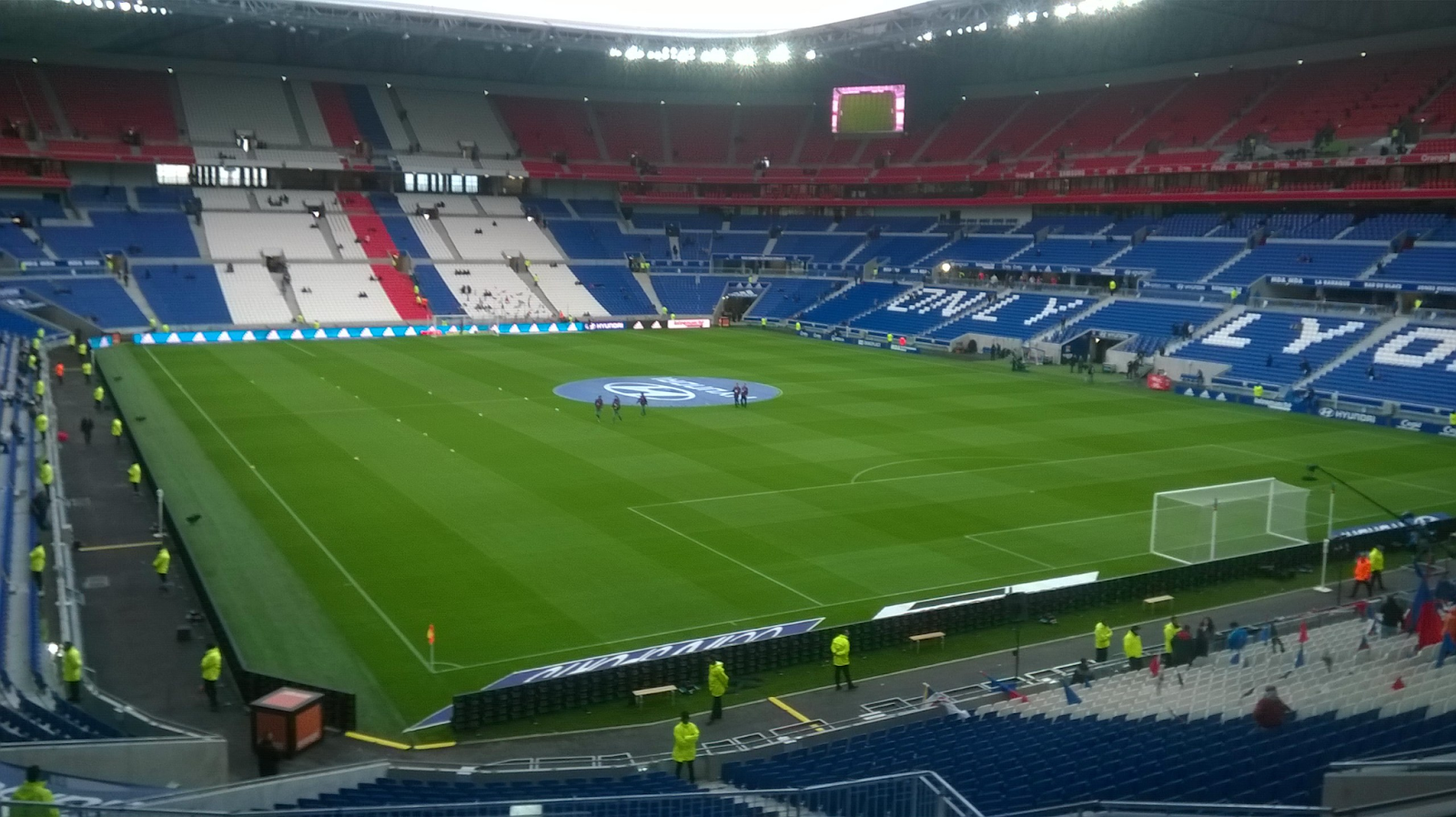 Sân vận động Parc Olympique Lyonnais – Nơi hội tụ của niềm đam mê thể thao và văn hóa