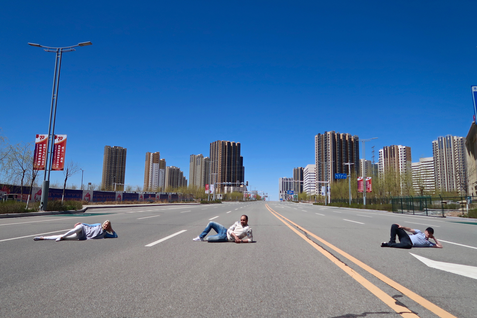 Kangbashi Ghost Town - Hay incluso tours guiados a la ciudad “fantasma”
