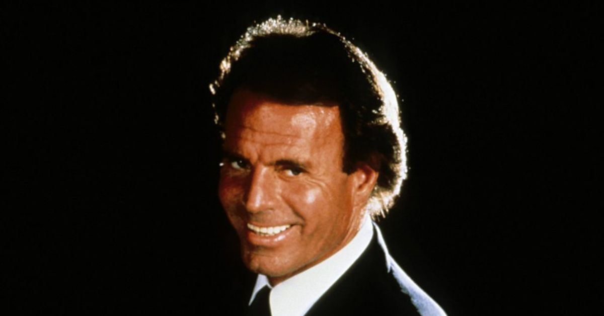 Julio Iglesias Net Worth