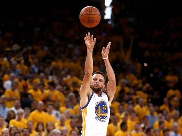 Stephen Curry post shot