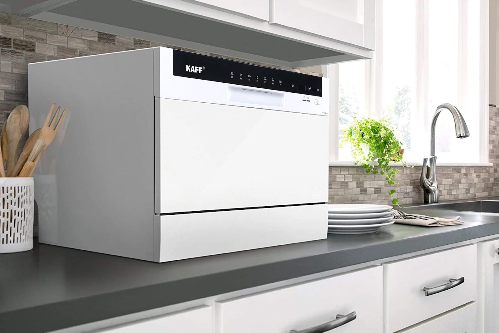 Vì sao cần quan tâm Kích thước máy rửa chén