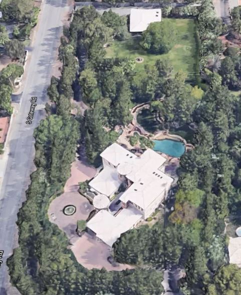 Wayne's New Home