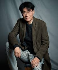 A picture of Hwang Dong-hyuk 