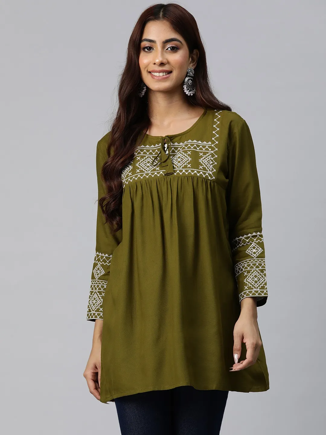 casual-yet-classy-everyday-womens-tops-youll-love