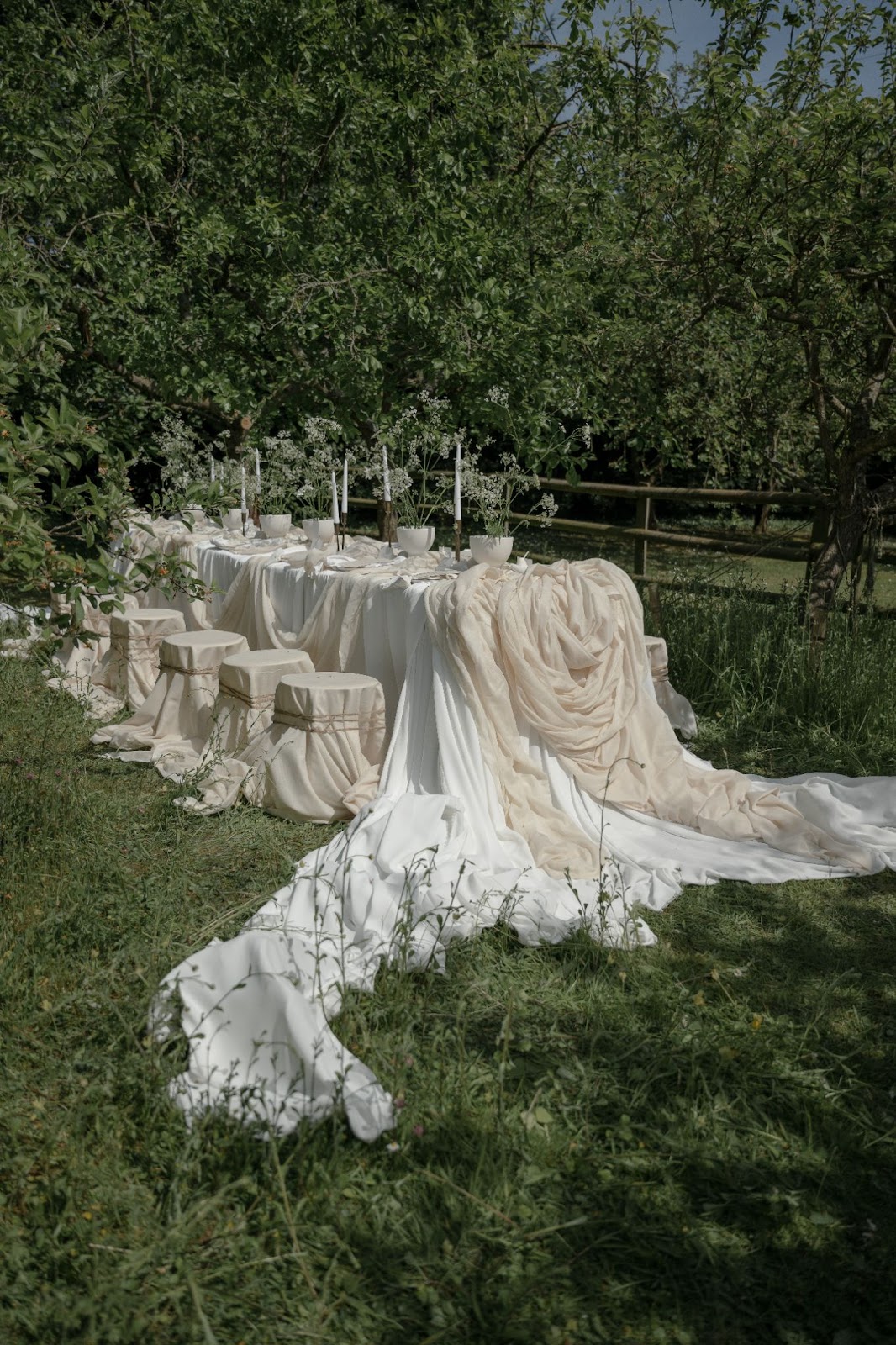 Cacading tablecloth on wedding table