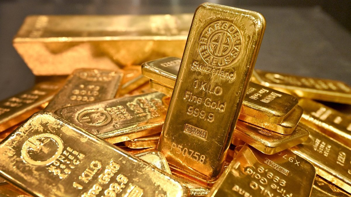 Altın, zayıf dolar anlatısından destek buluyor