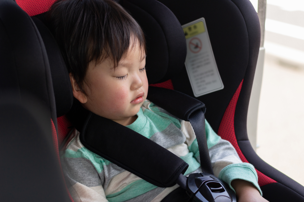 約55％の親が車内に子供を放置したことがある