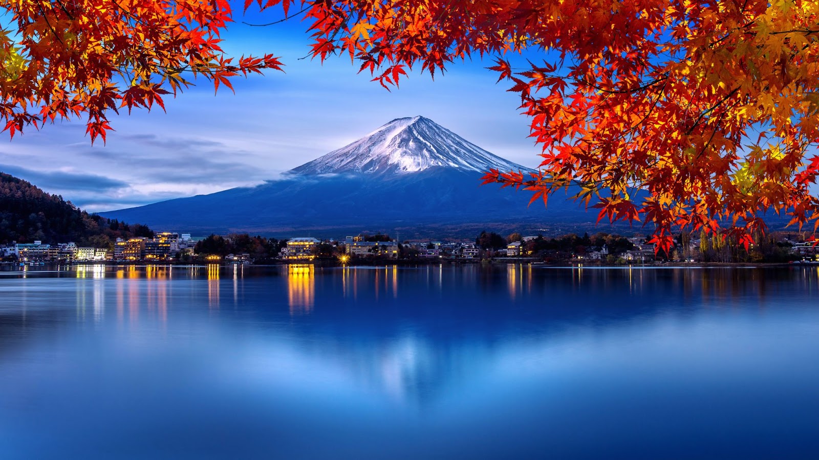 紅葉と富士山