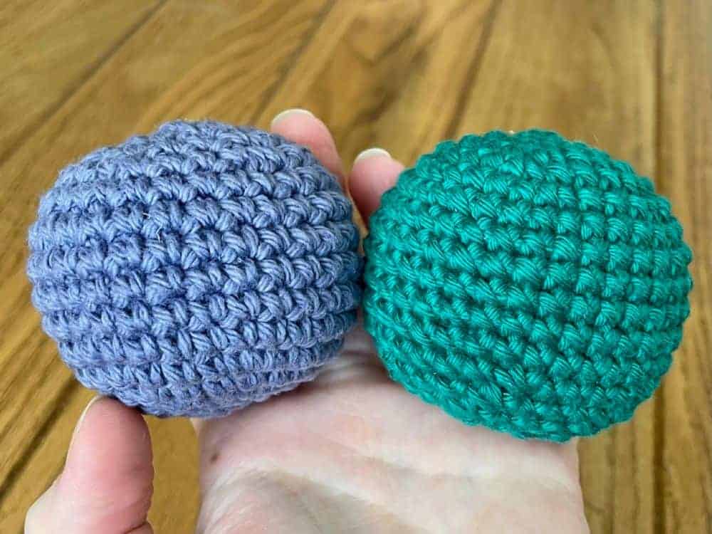 Yarn Over vs. Yarn Under - Crochet to Play