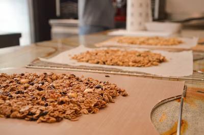 vegan bakeries near me in calgary