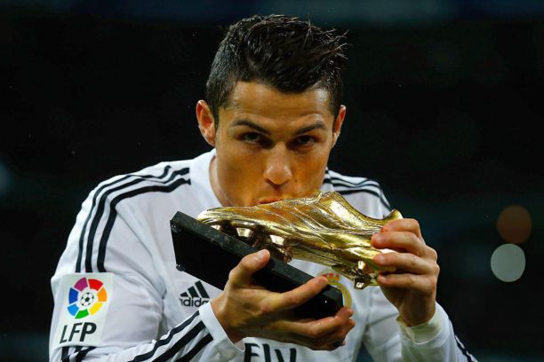 highest goal scorer in history