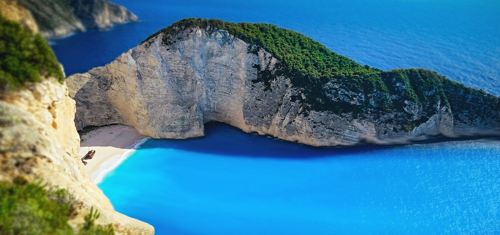 Exploring the Crystal Waters: Discover the 10 World's Bluest Beaches