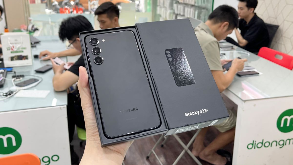 Di Động Mango luôn sẵn các sản phẩm Samsung S23 Plus