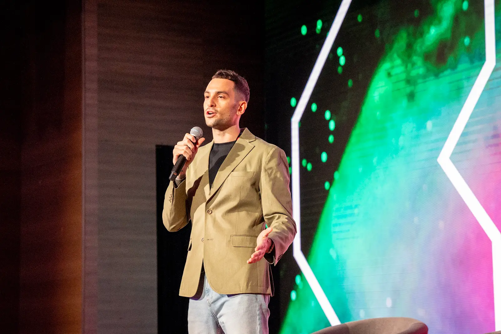 Narrators: The Tech Agency Tackling Scale Challenges For Brands In Southeast Asia