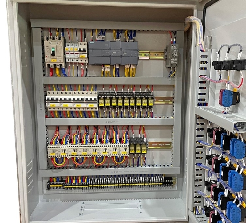 Tủ điện điều khiển PLC