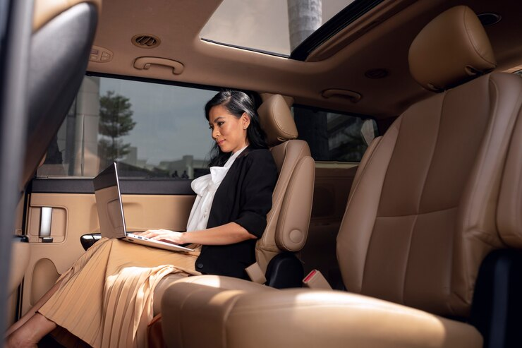 luxury chauffeured service in Detroit