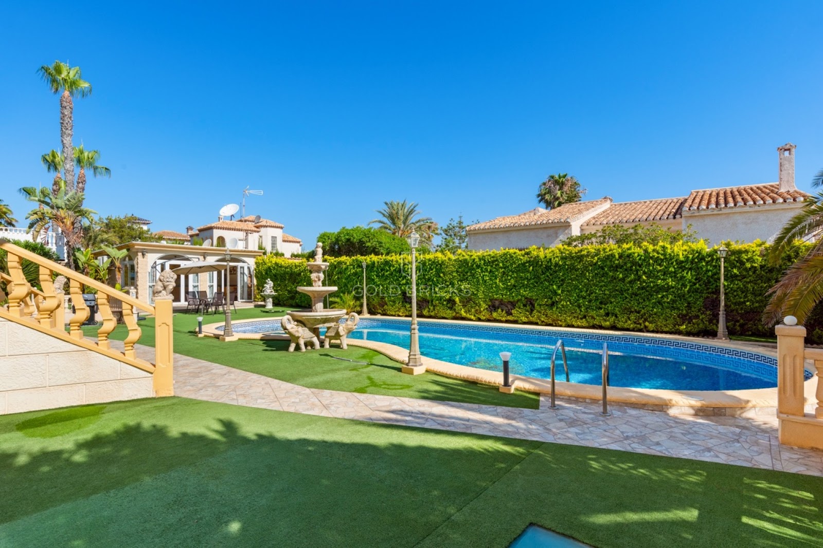 Villa in Costa Blanca with Swimming Pool