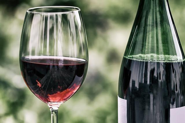 Free Wine Retro photo and picture, Picture