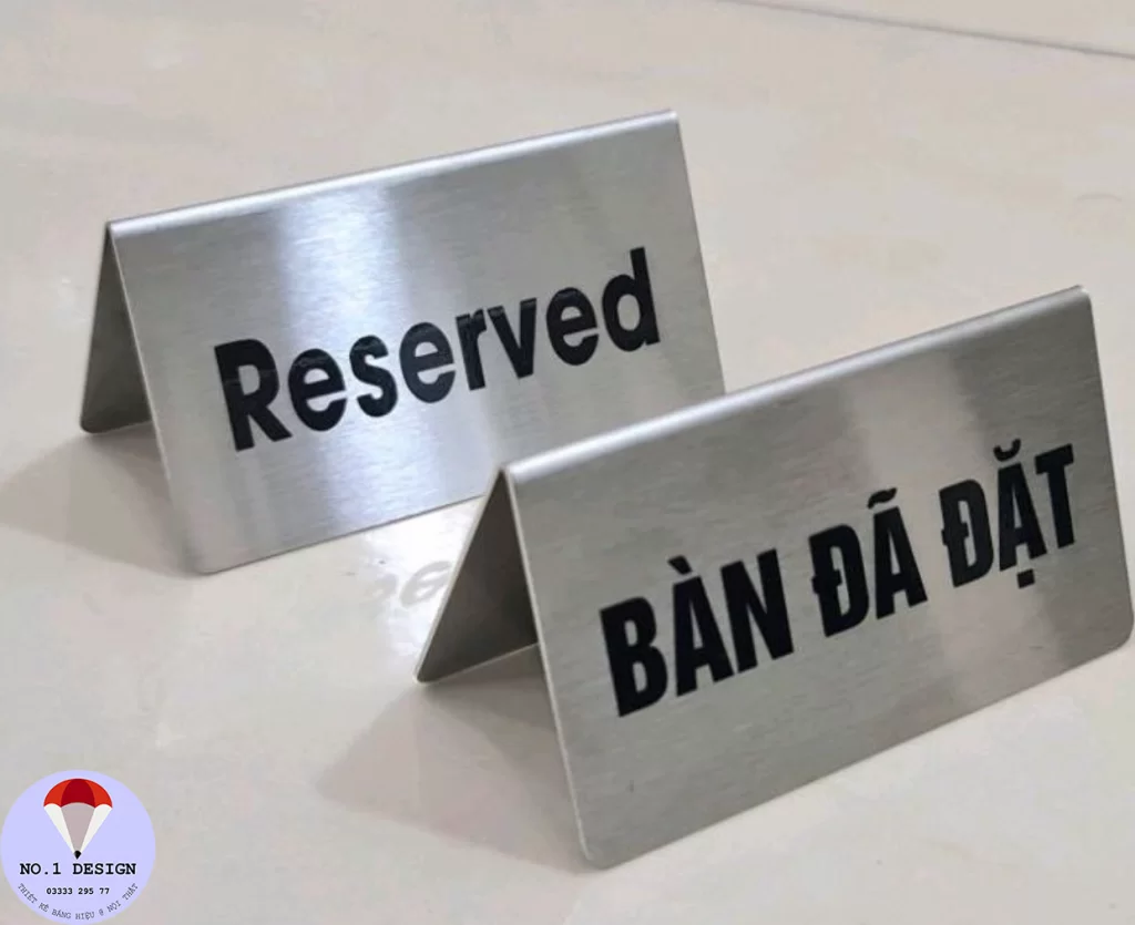 Ứng dụng công nghệ đặt bàn trước và quản lý lượt khách
