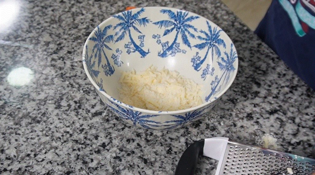Coat with the Seasonings