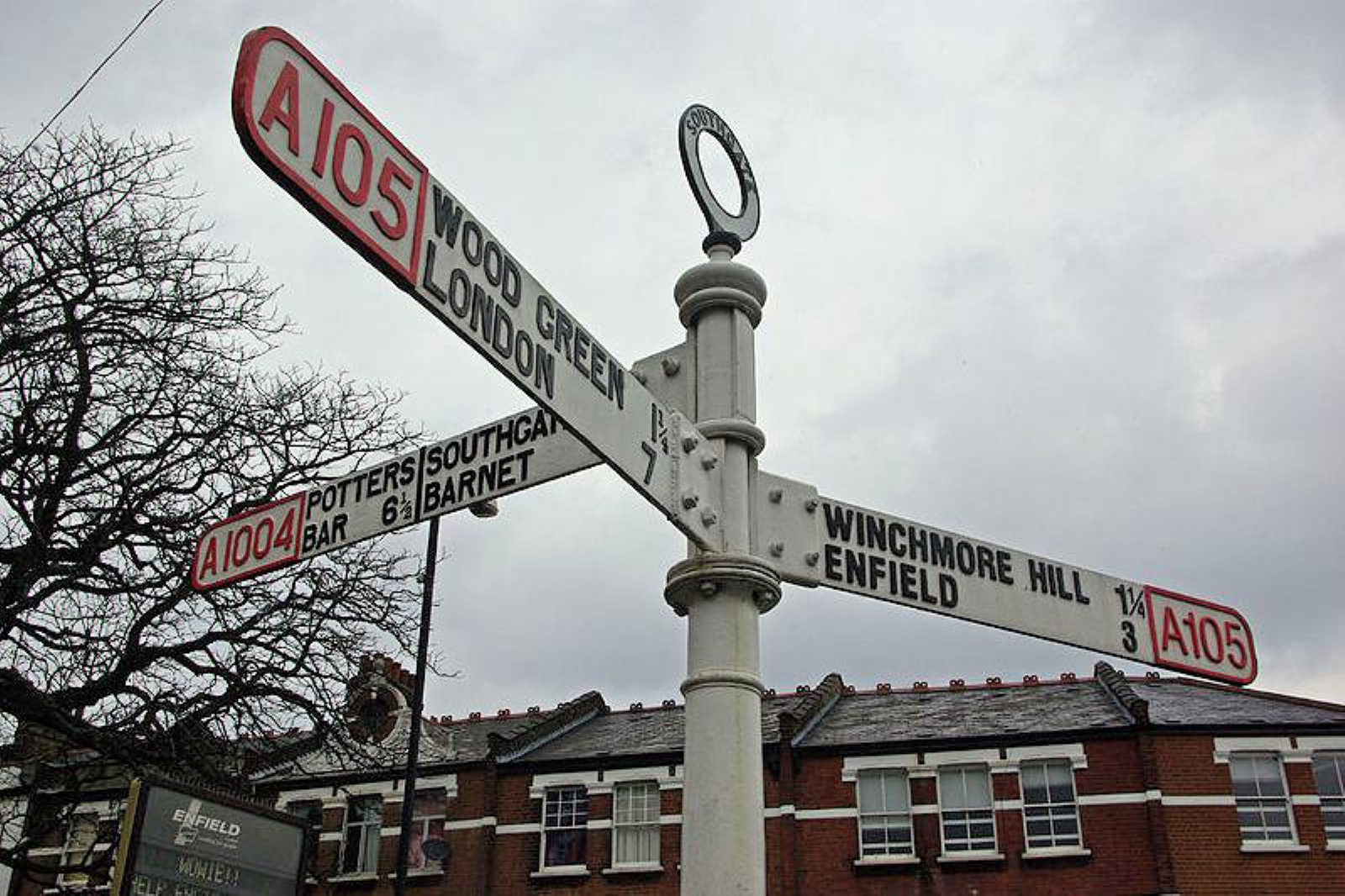 Winchmore hill london united kingdom​: A Charming Suburb with a Rich History