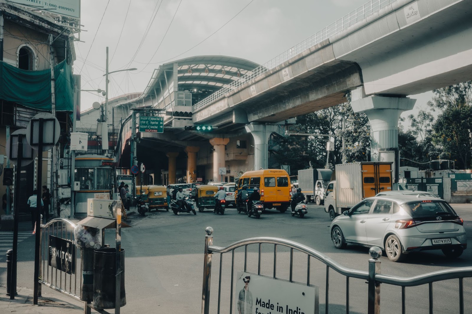 Image from the Finding Inspiration in India's Everyday with some Photography article on Abduzeedo