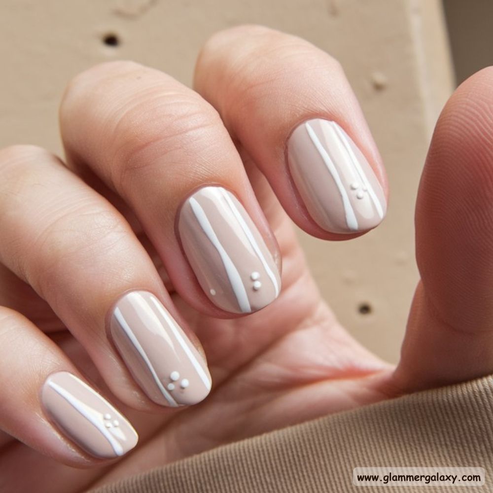 Neutral Nails having Creative Art
