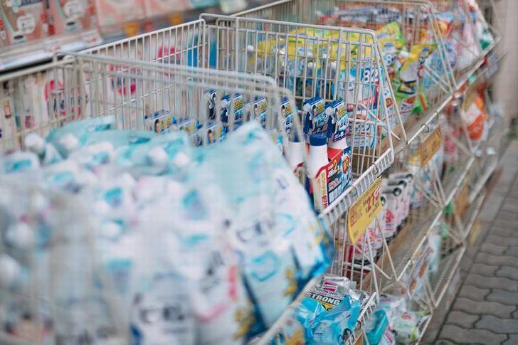 ドラッグストアの店頭の写真