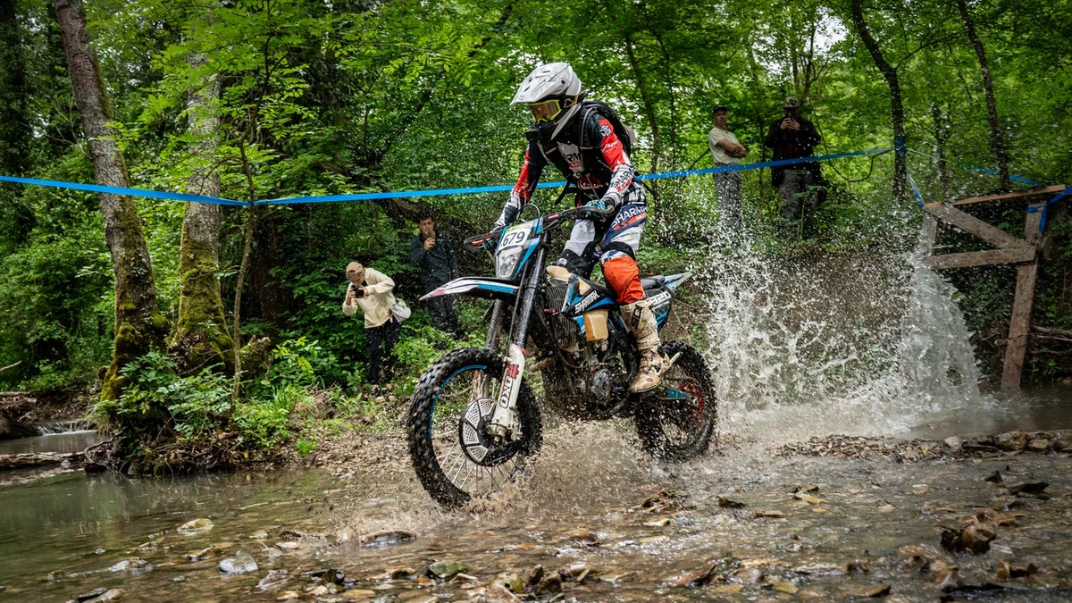 Sharmax Motors — чемпион 100% Enduro! Подводим итоги главной гонки весны