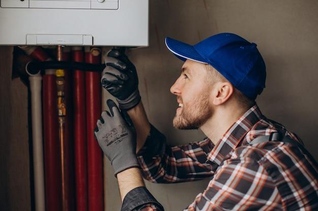 How to Handle Common Heating and Plumbing Issues at Home