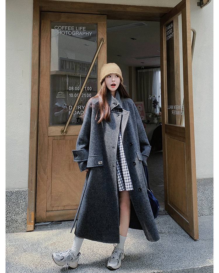 Korean Women's Fashion: Vintage Academia: A Korean Woman’s Cozy and Playful Winter Look