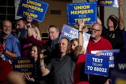 Trump ripped over plea for UAW endorsement to union workers at non-union  shop