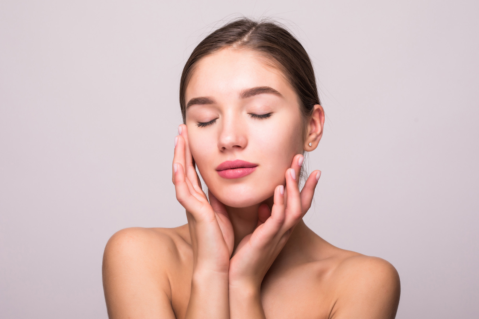 Skin Benefits of Black Raisins