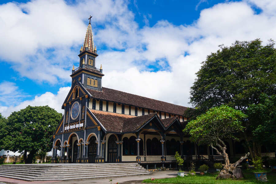 Wooden church in Kon Tum. Source: VnExpress