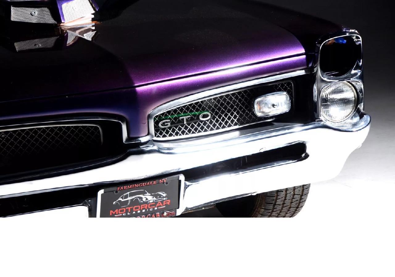 بونتياك GTO 1967 من فيلم XXX تجمع بين التراث الأمريكي والمؤثرات السينمائية، وتبقى رمزًا لهواة السيارات الكلاسيكية وعشاق الأفلام.