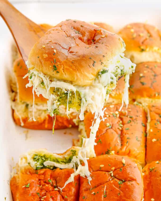 Cheesy Garlic Pesto Chicken Sliders