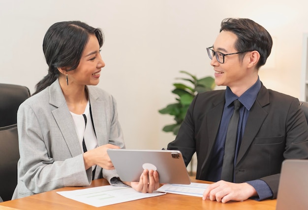 How to Find the Best Legal Consultation Near You