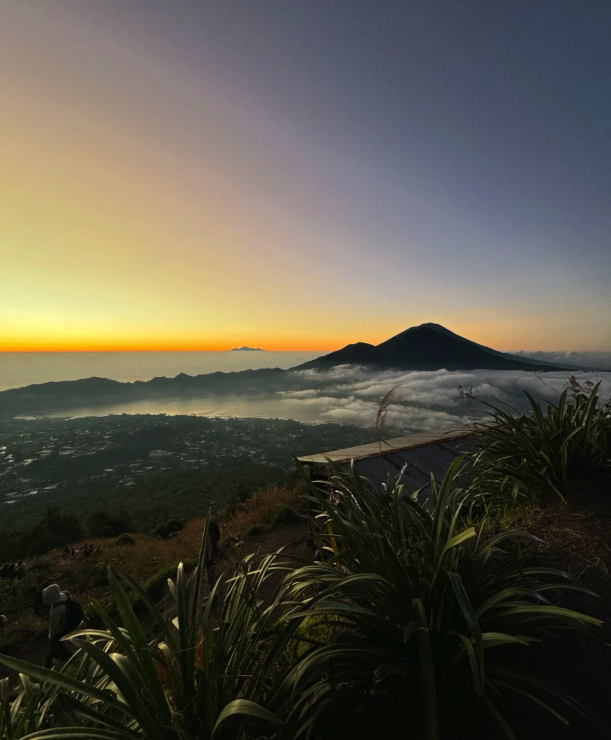 bali mount batur trekking sunrise view