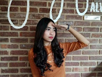 Gadis Cantik yang Penuh Pesona