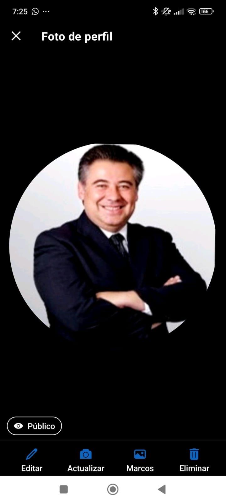 Imagen de la pantalla de un celular con la imagen de una persona

El contenido generado por IA puede ser incorrecto.