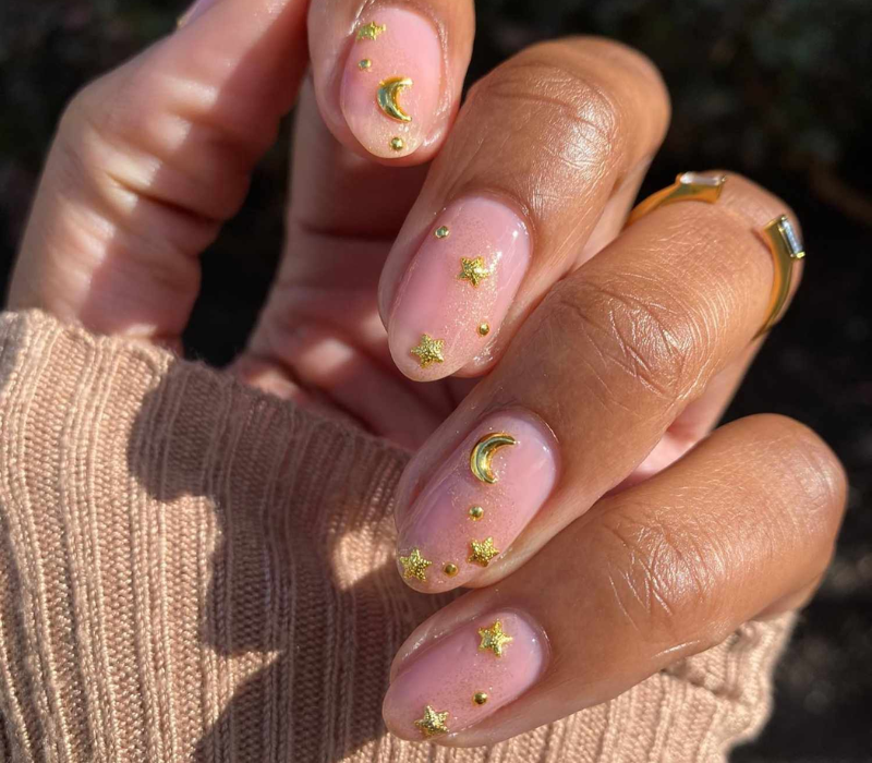 Soft Pink and Gold Detailing