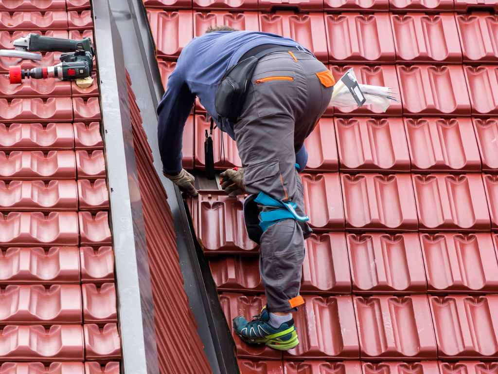 Quick Roof Repairs That Save You Big Bucks