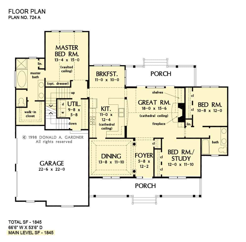 Main level floor plan showing the basement stairs location.