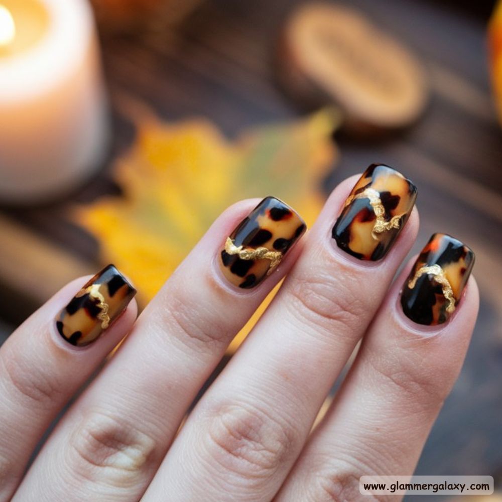 Classy Fall Nails having Tortoise Shell with Golden Touch