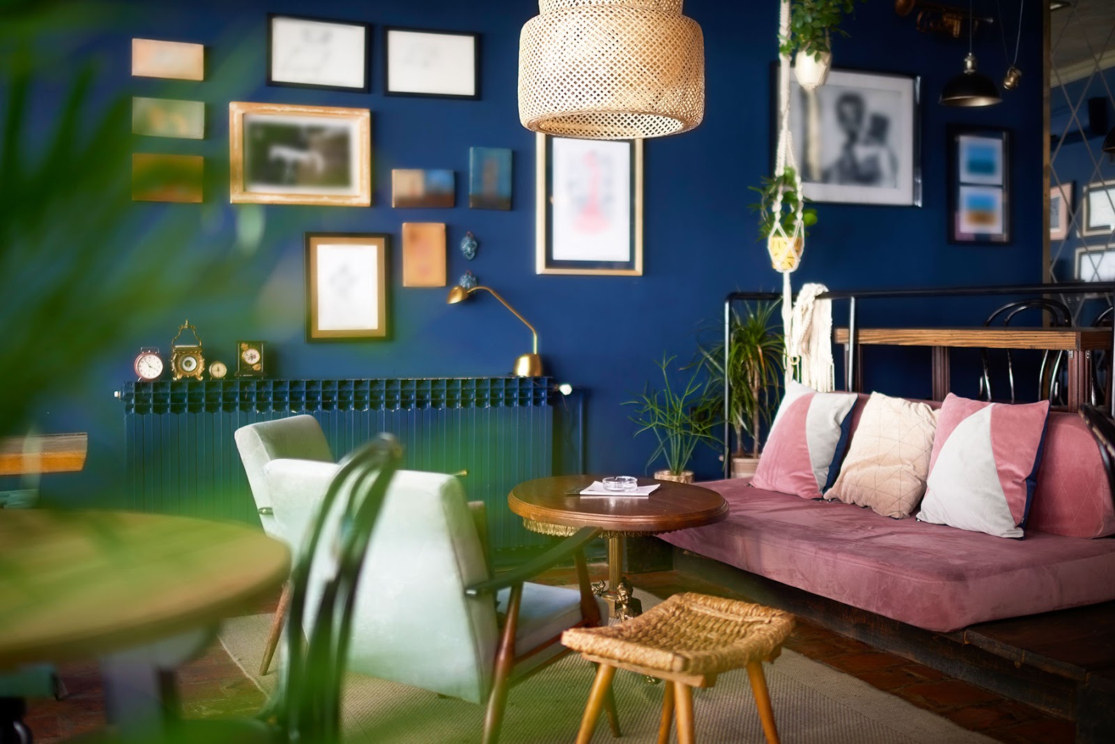 WOW 1 Day Painting -Paint trends 2025 - Deep Blue Living Space