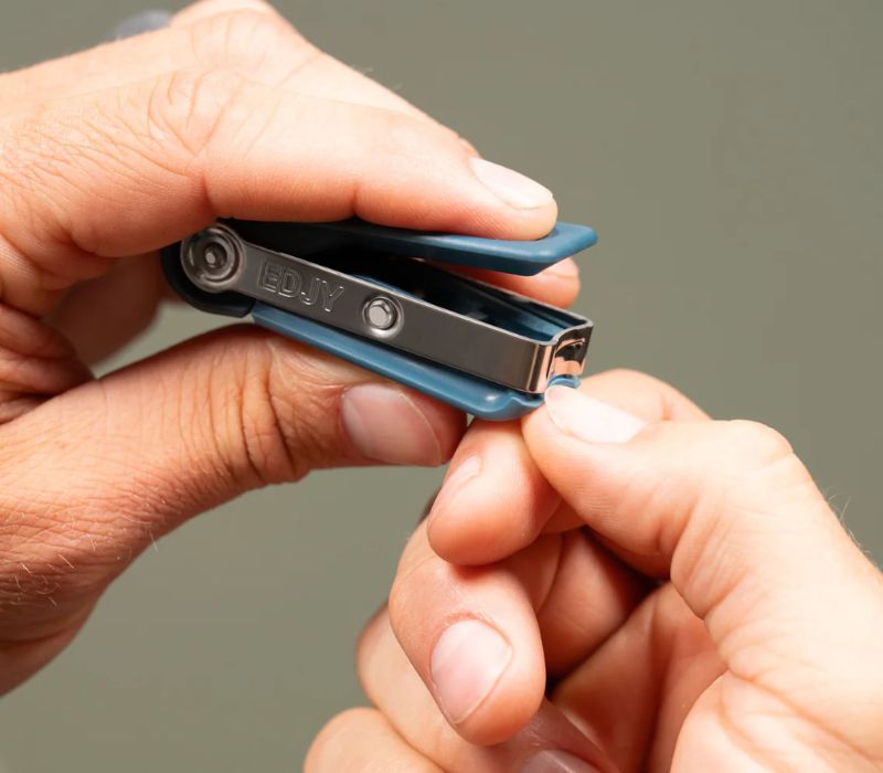 The Essentials of Trimming Your Nails