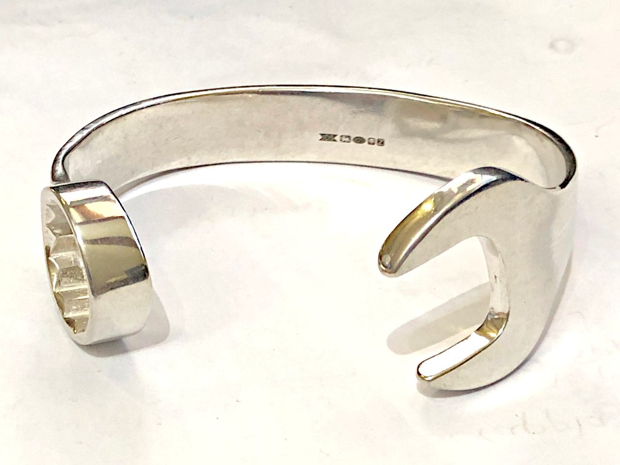 Jewellery Discount Shop Introduces Sterling Silver Spanner Bangle in Various Sizes