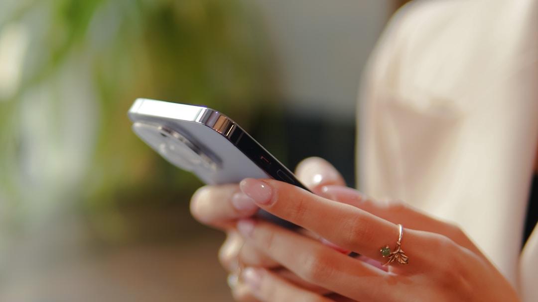 How Nonprofits Can Utilize Texting Platforms to Increase Donations and Fundraising