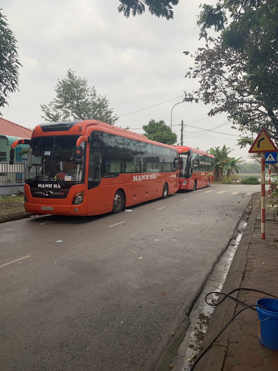 manh ha bus from hanoi to ha giang